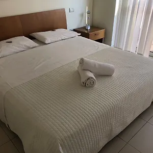 Vista & Aparthotel