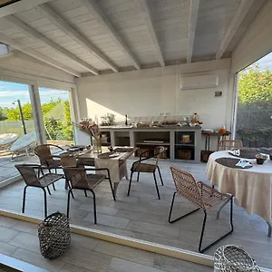 Corte Castella Bed & Breakfast