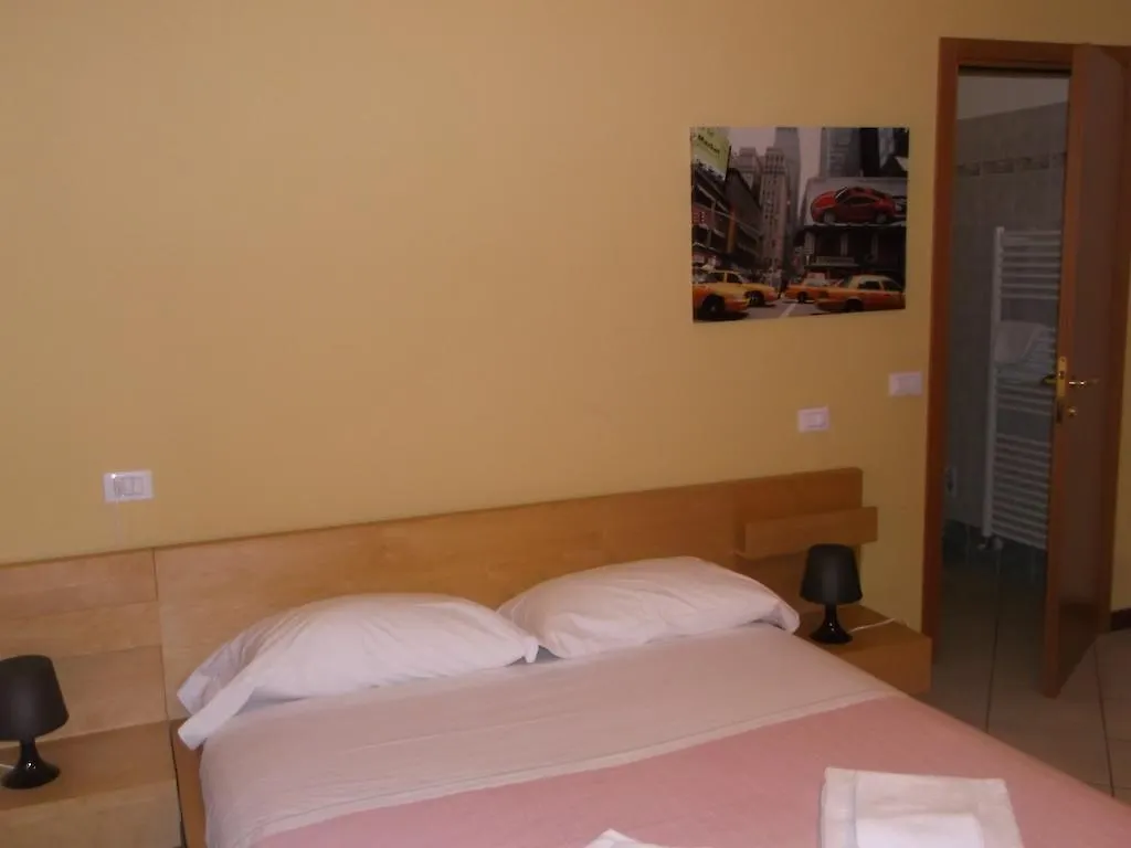 Guest house Weekend Accommodation Mantova